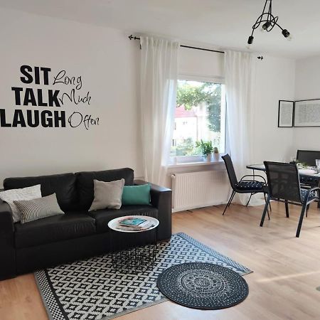 Apartament W Sasiedztwie Lasu 1800M Od Morza 소포트 외부 사진